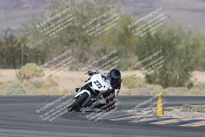 media/Oct-30-2025-Racers Edge (Thu) [[dabbdaf680]]/2-A Group/Session 5 (Turn 6)/